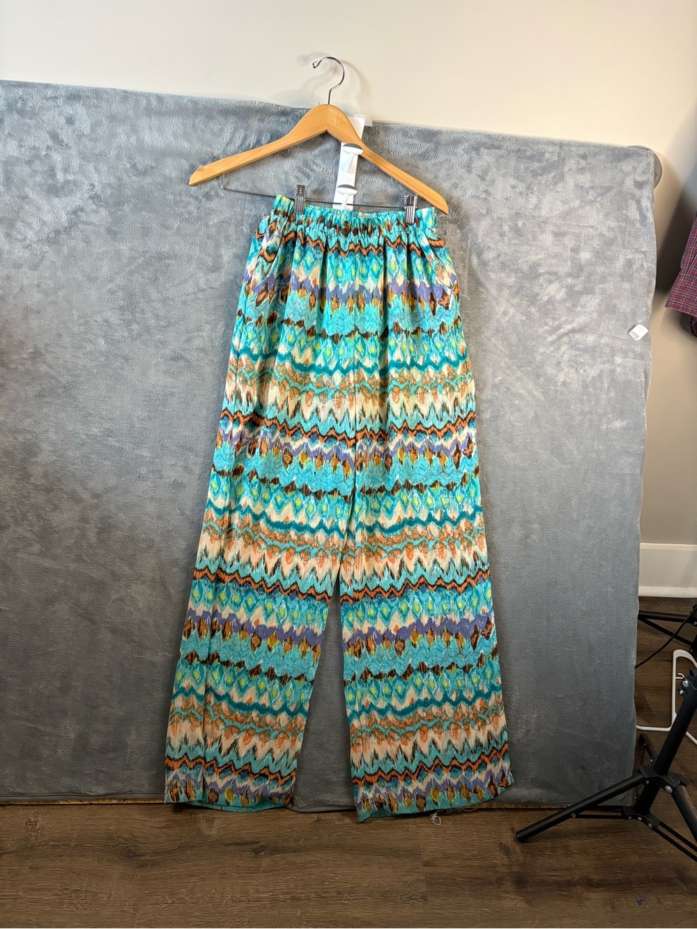 Potter's Pot Turquoise & Multicolor Printed Waist Skirt